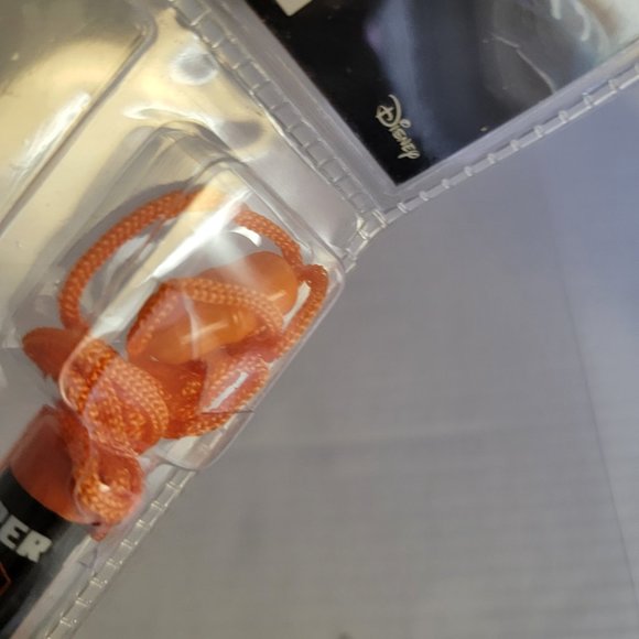 New Disney Star Wars 3 Piece Fun Set Note Pad Sticker Sheet Clip Pen with Rope - Picture 9 of 9